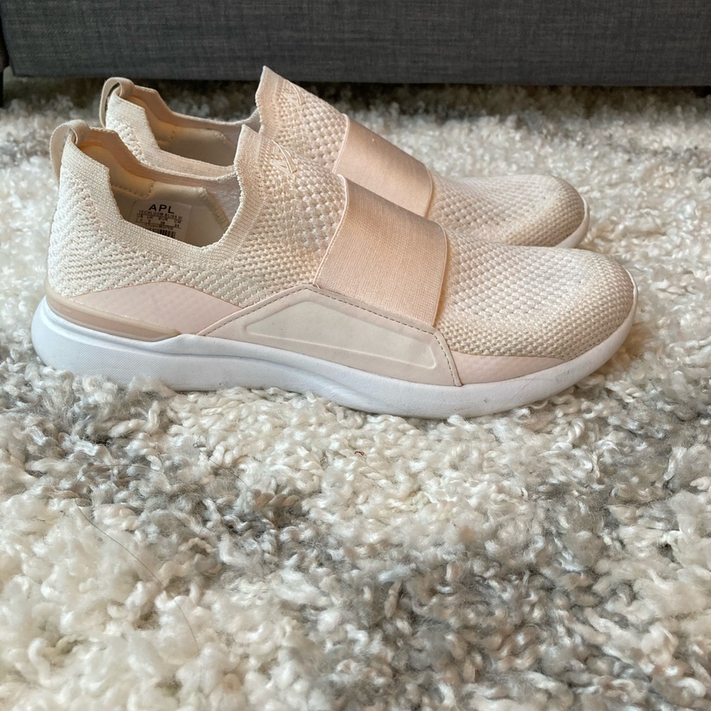 APL Techloom Bliss Women’s 7.5